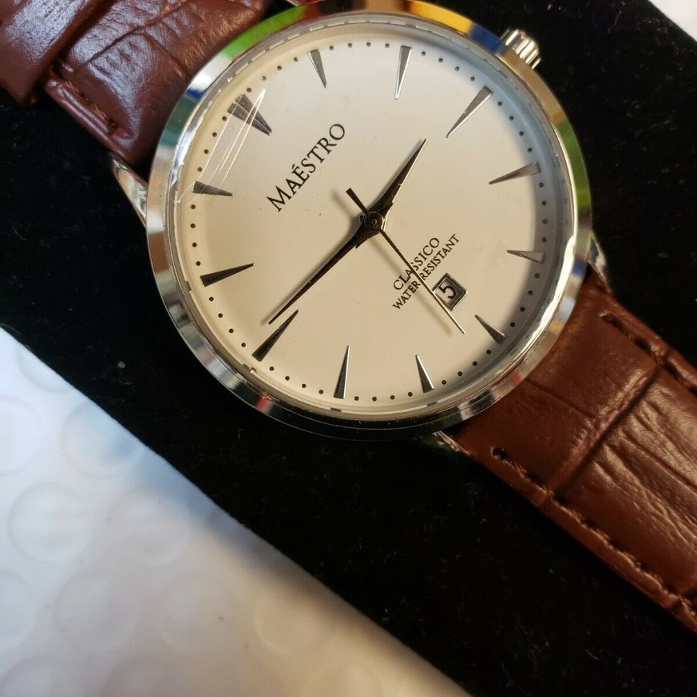 Maestro The Classico Watch